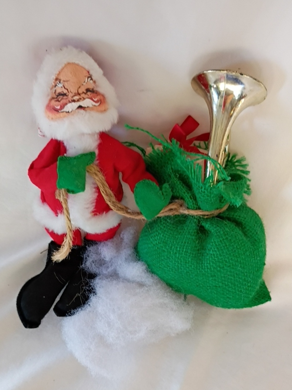 Vintage Annalee 8 1/2" tall Standing Santa Claus with gift bag/ horn Christmas